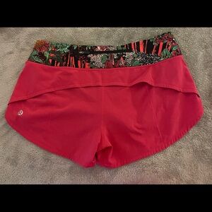 Lululemon shorts size 6